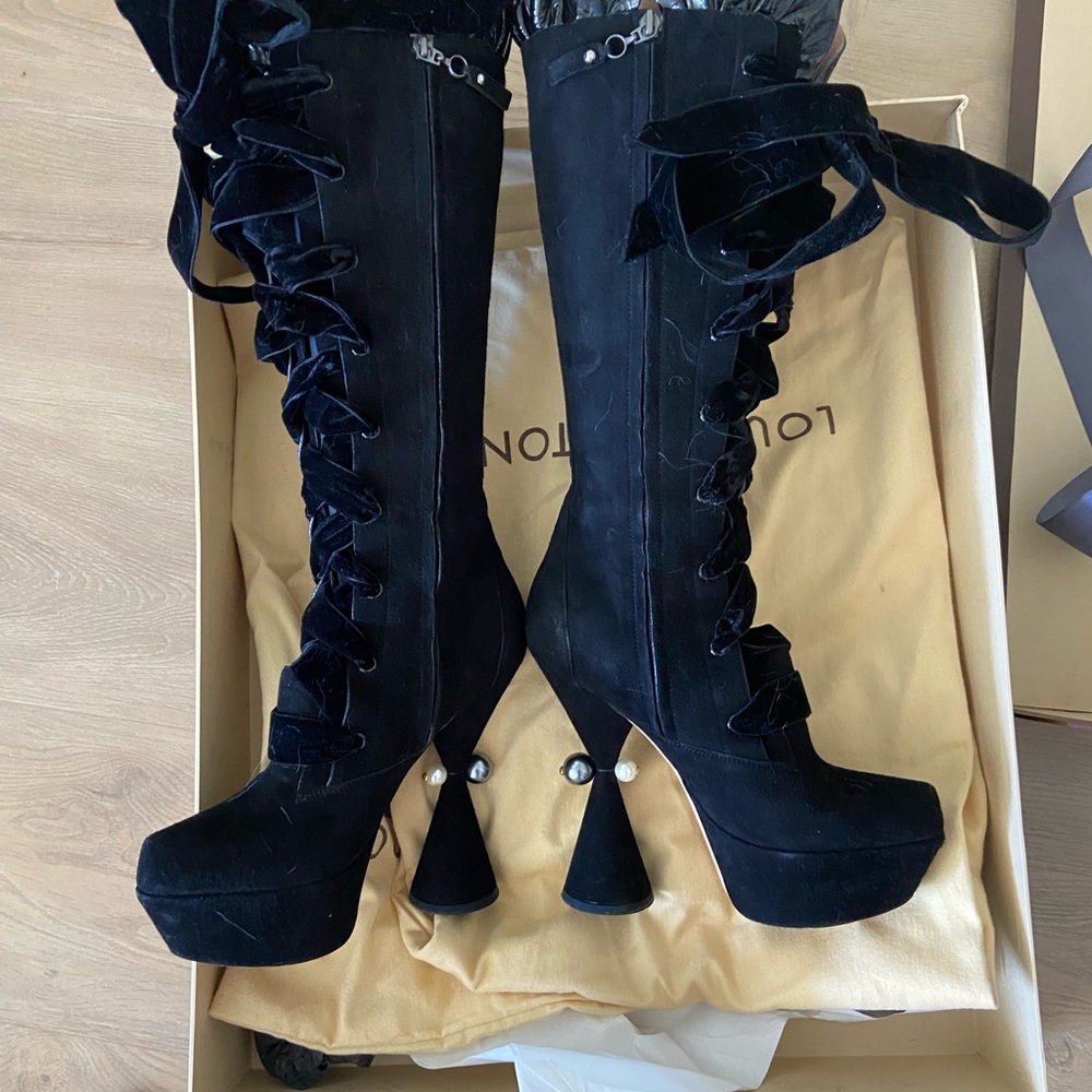Louis Vuitton Cancan boots - Picture 3 of 7